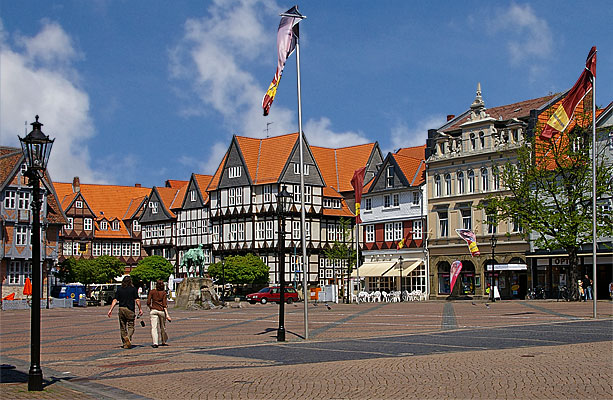 Stadtmarkt mit Lange Herzogstraße