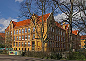 Schule Wallstraße vom Landeshuter-Platz
